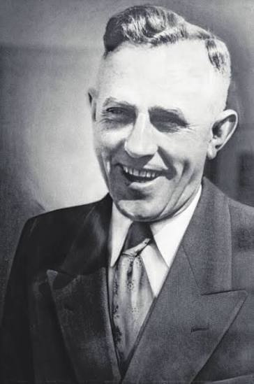 Firmengründer Hans Carstens, Porträtaufnahme aus den 1950er Jahren